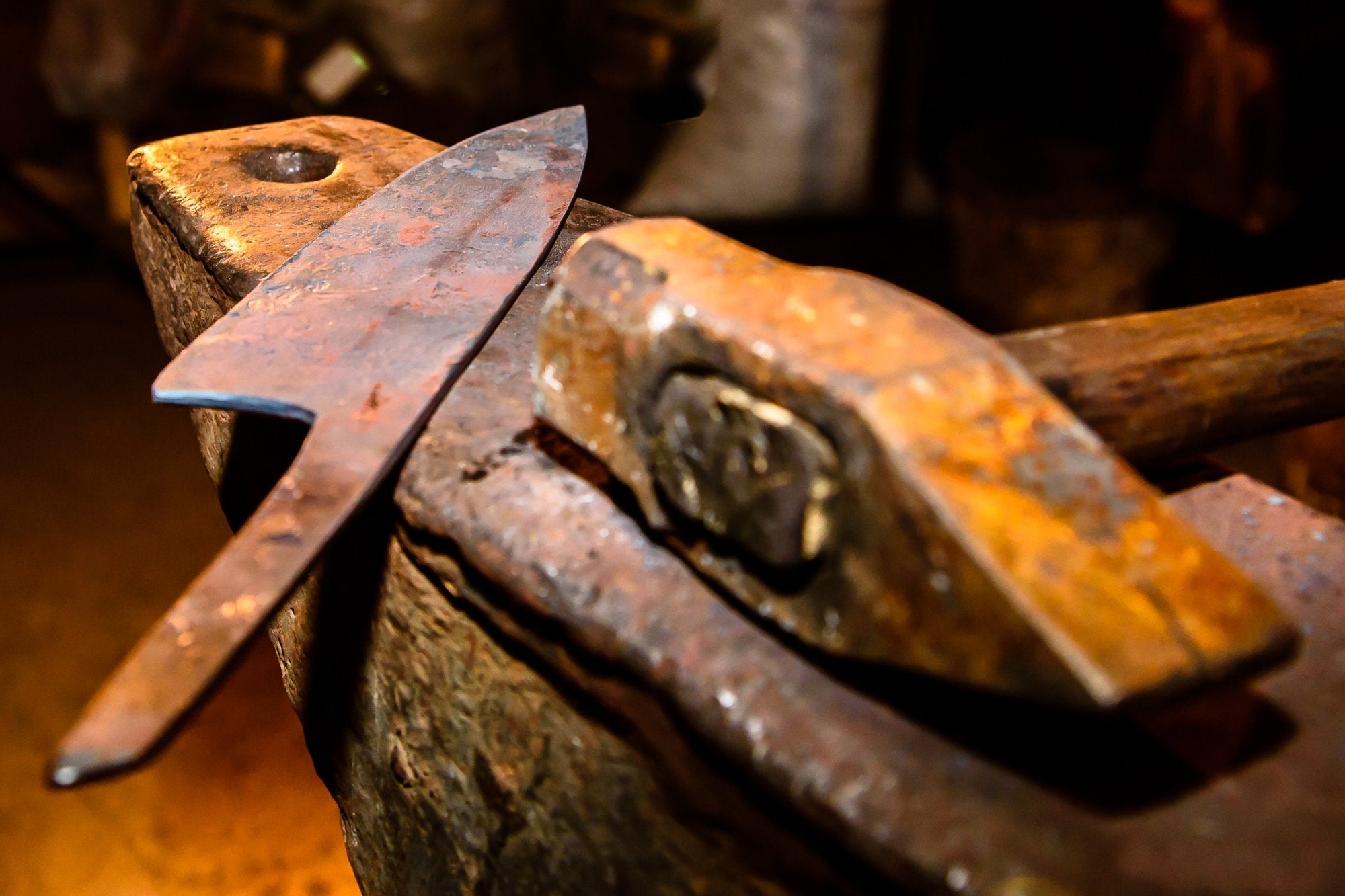 Handmade vs Manufactured Knives Which Are Best? santokuknives