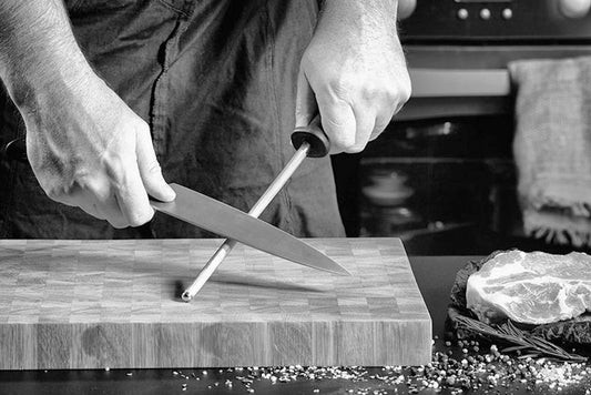 How to Correctly Sharpen VG-10 Steel Japanese Blades